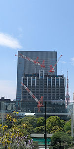 建設中
