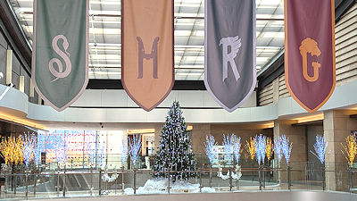 赤坂BizTowerAtriumのツリー