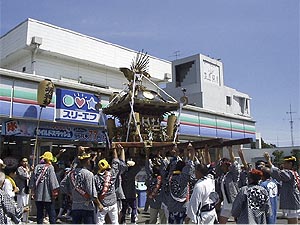 �X���[�G�t�ɂĔ������͂��Ȃ���