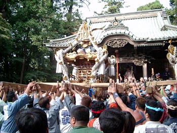 �{�����i�U