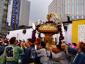 �X�e�[�W�O�ɂ�