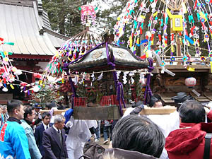 �������Q