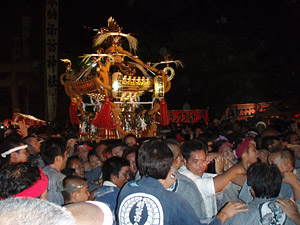 �{�����i�U