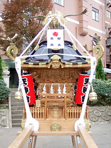 �n��O���i