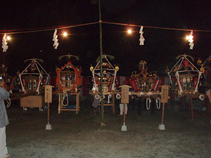 �o�Ԃ�҂�y���_�`�B