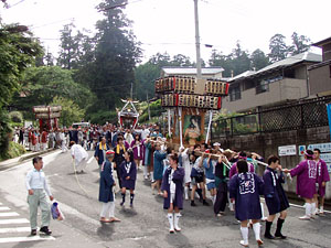 ����������P