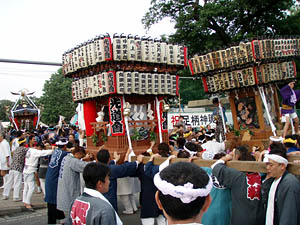 ���w�Z�O�ɂĂQ