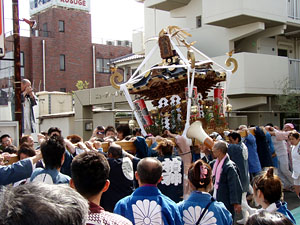 �������Q