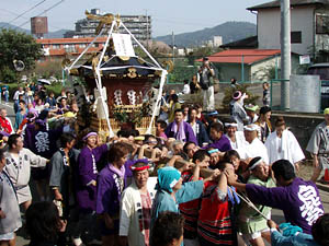 �������Q