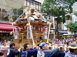 ���V ��x������R