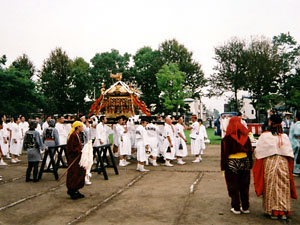 �_�`����