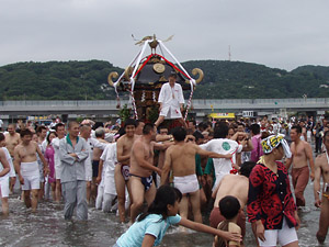 �C���n�䕗�i�R