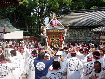 �q�a�􂵕��i�R