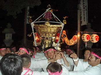 �{�����i�U