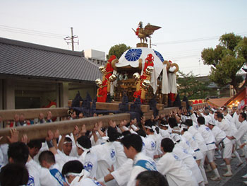 �䗷�����i�Q