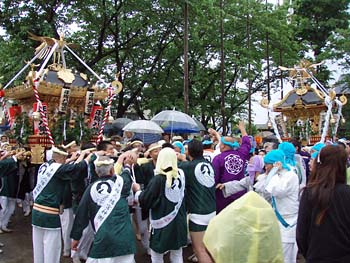 ���˔����{�U