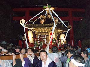 �{�_�`�{���Q