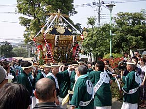 ���˔����{�@����