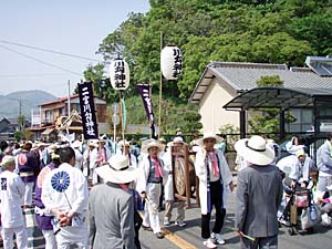 ��V�{�E����_�Ѝ՗�