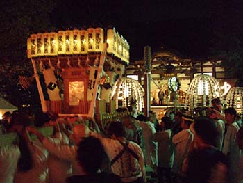 �R���{���i