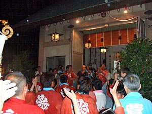 �����ɋ{��