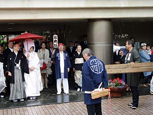 �����A���i