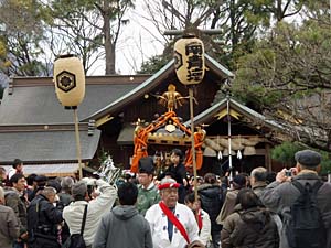 �������P