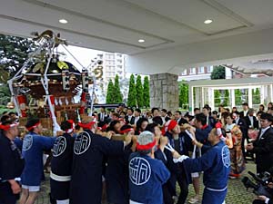 ���������i�Q