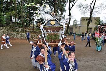 �������R