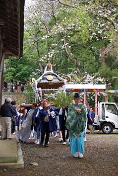 �������S