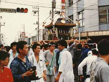 �]���_�А_�`�̍���