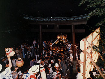 �{�����i10