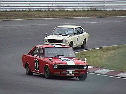 �T�P�O�u���R