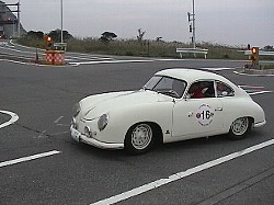 PORSCHE 356(1)