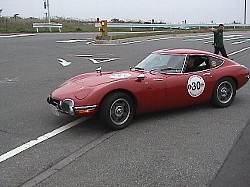 TOYOTA 2000GT(3)