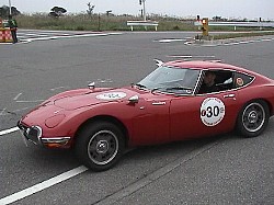 TOYOTA 2000GT(4)