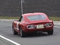 TOYOTA 2000GT(6)