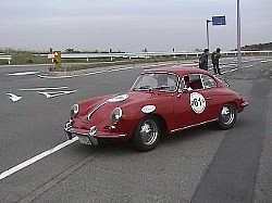 PORSCHE 356(1)