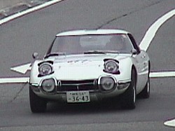 TOYOTA 2000GT(1)