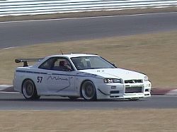 �}�C���YBNR34