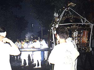 ���|���i