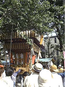 ��������R