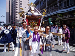 �L�O�B�e�P