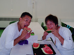 �X�C�J�l�ԂP�����R��