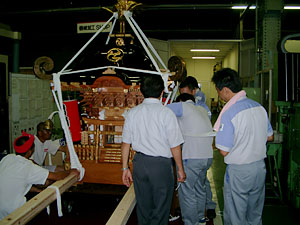 ����|�����i