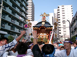 �吷��オ��