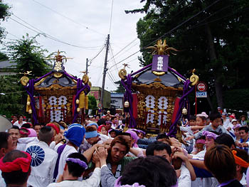 �Q�Е���łQ