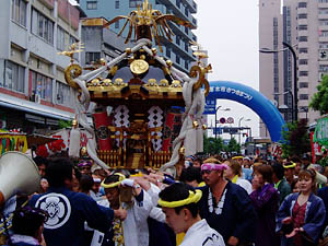 �`�r������Q