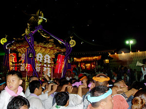 �{�� �{�_�`�P