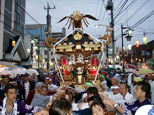 ���� �`�r������Q